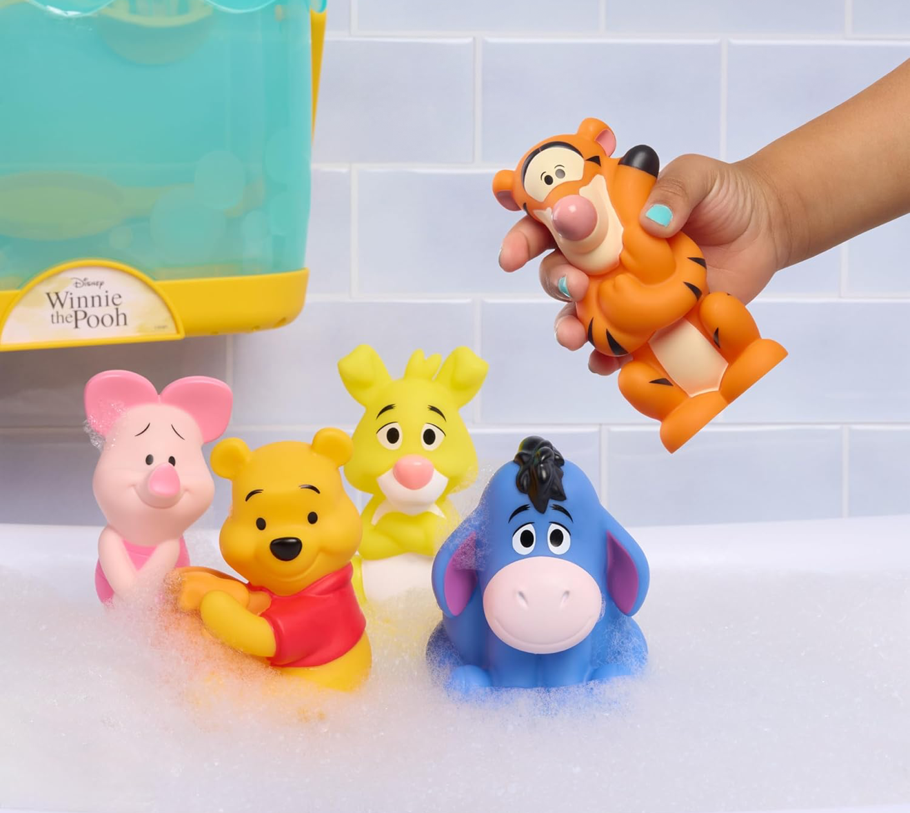 Winnie the Pooh Bath Caddy, 6-pieces, 5 Bath Toy Figures